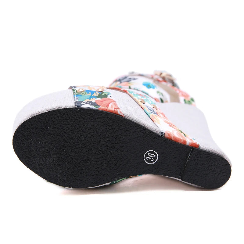 floral-platform-wedge-sandals-bottom