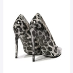 black-and-white-leopard-print-pumps-back