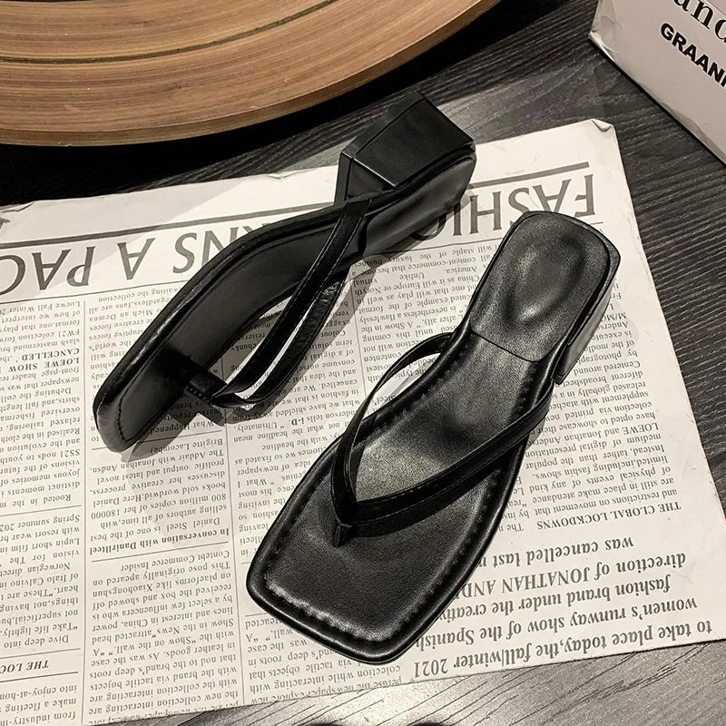 black-block-heel-thong-sandals-side
