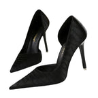 black-crocodile-heels-pair