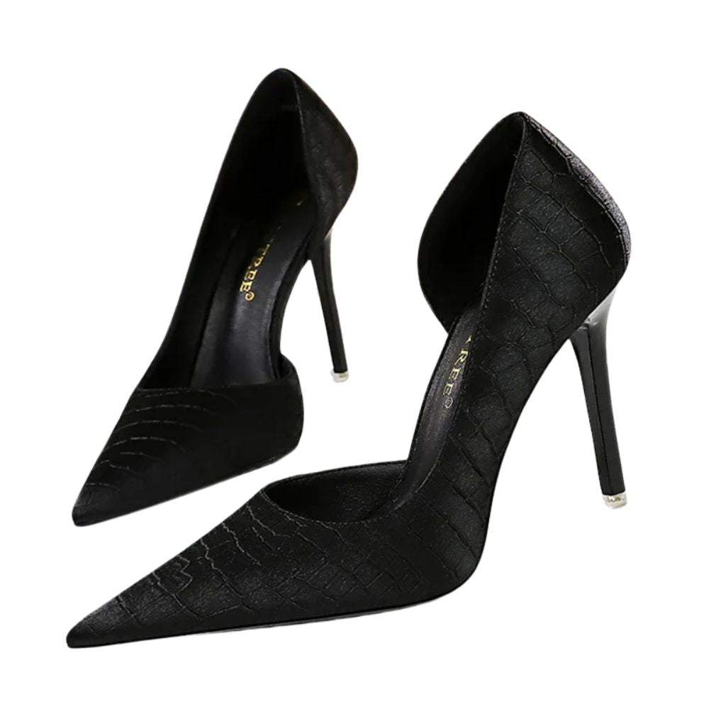 black-crocodile-heels-pair