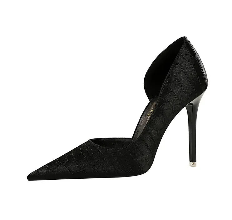 black-crocodile-heels