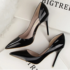 black-dorsay-heels-side