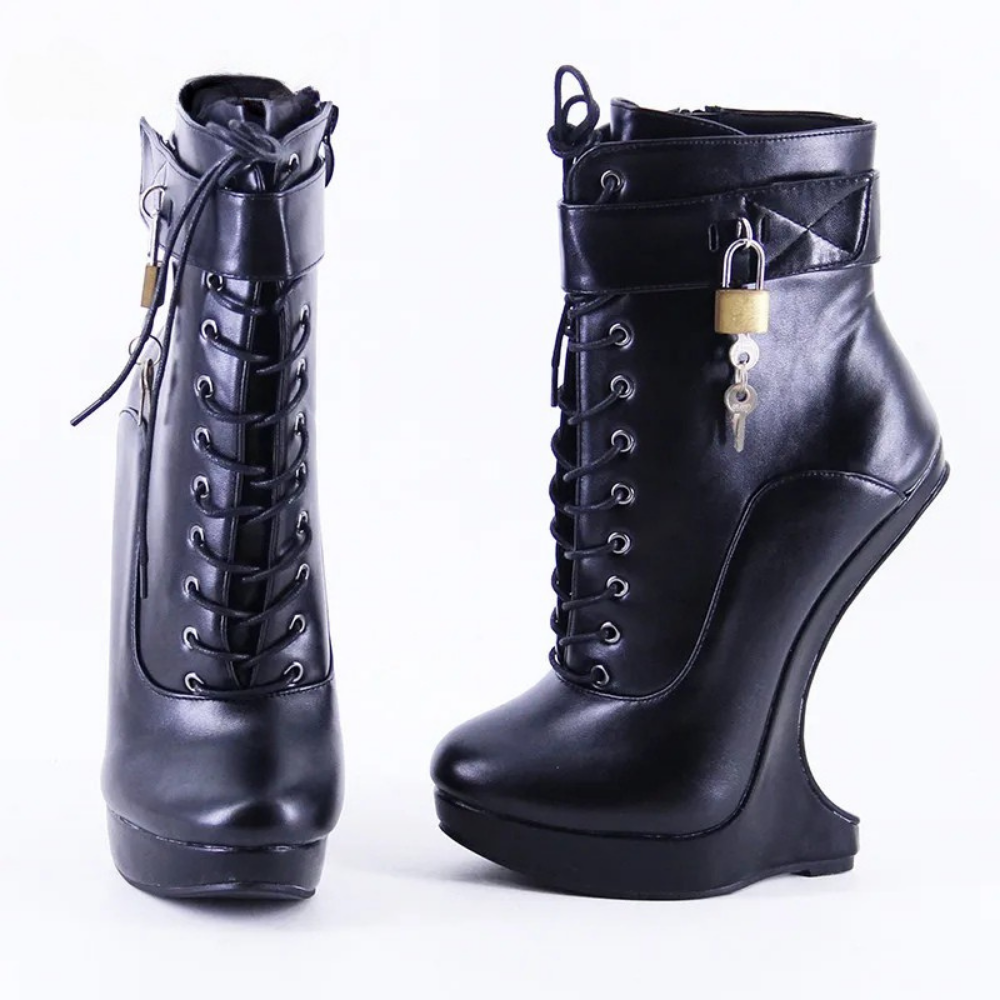 black-heelless-locking-boots-front