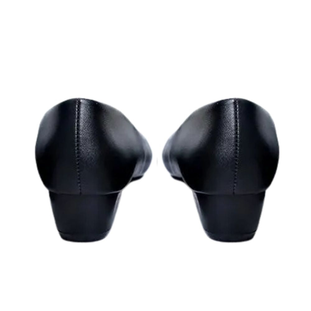 black-low-heel-round-toe-pumps-back