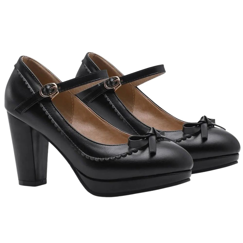 black-vintage-high-heels-shoes
