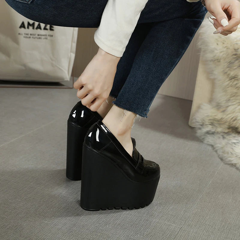 black-wedge-loafers-patent-back