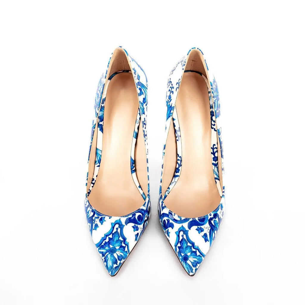blue-and-white-floral-heels-top