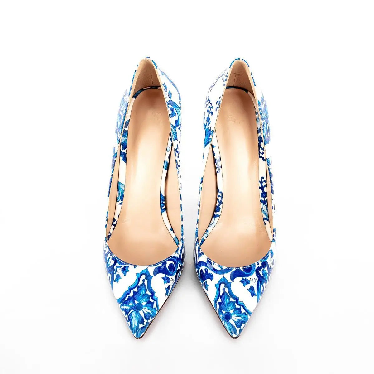 blue-and-white-floral-heels-top