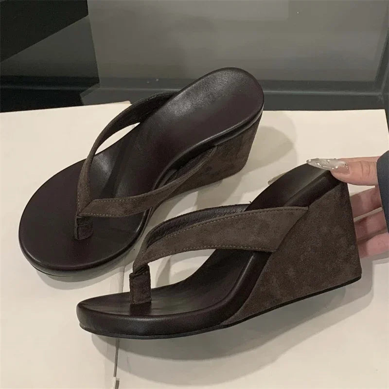 brown-flip-flop-wedges-pair