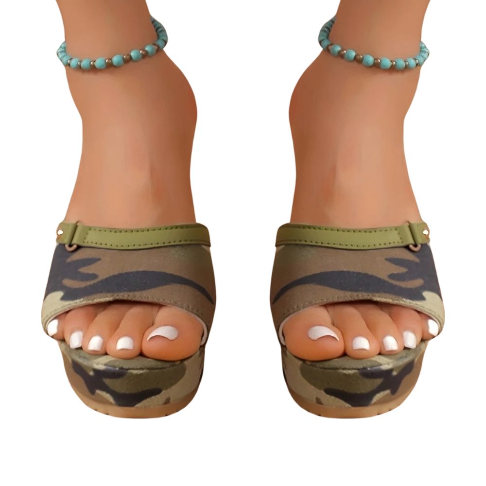camouflage-wedge-sandals-pair-front