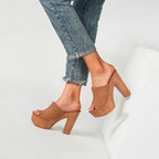 clog-open-toe-heels-light-brown-side-model