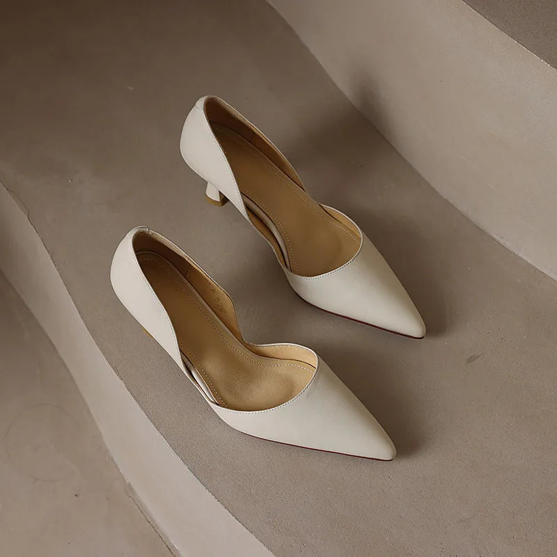 dorsay-kitten-heels-white-top