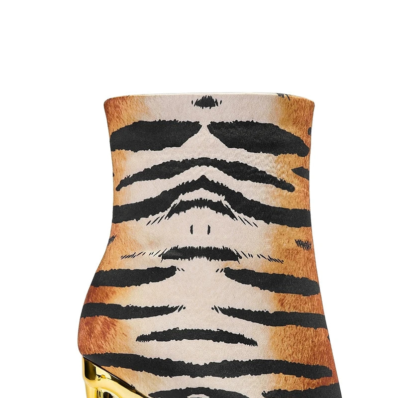 gold-tiger-teeth-heeled-booties-zoom