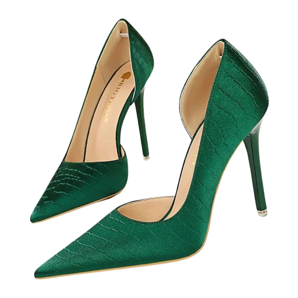 green-crocodile-heels-pair