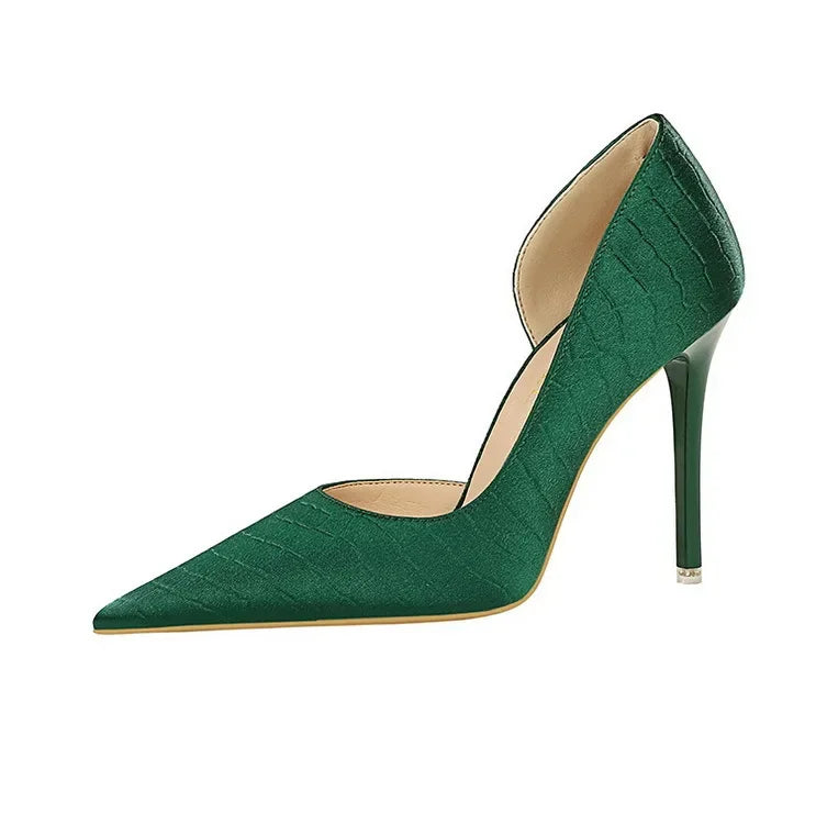 green-crocodile-heels