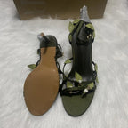 green-leaf-high-heels-back