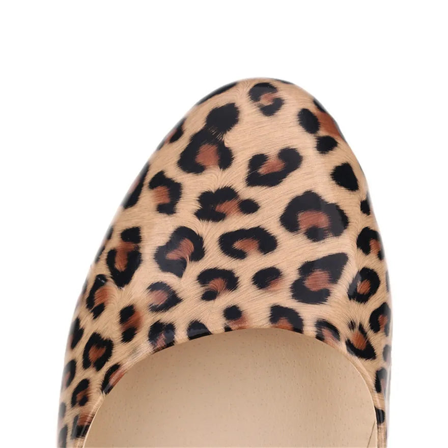 leopard-print-low-block-heel-pumps-round-toe