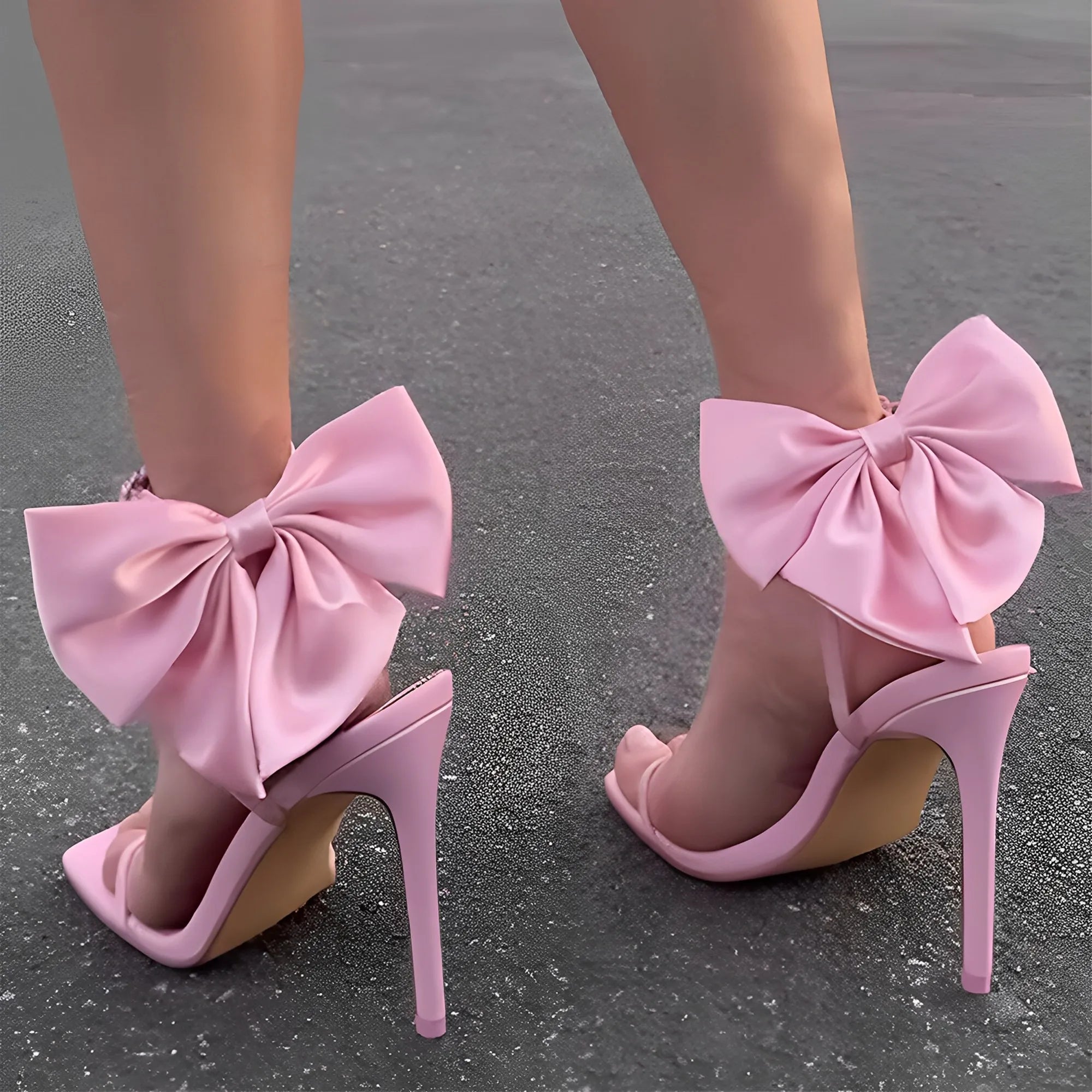 light-pink-heeled-sandals-with-bow-on-the-back-woman