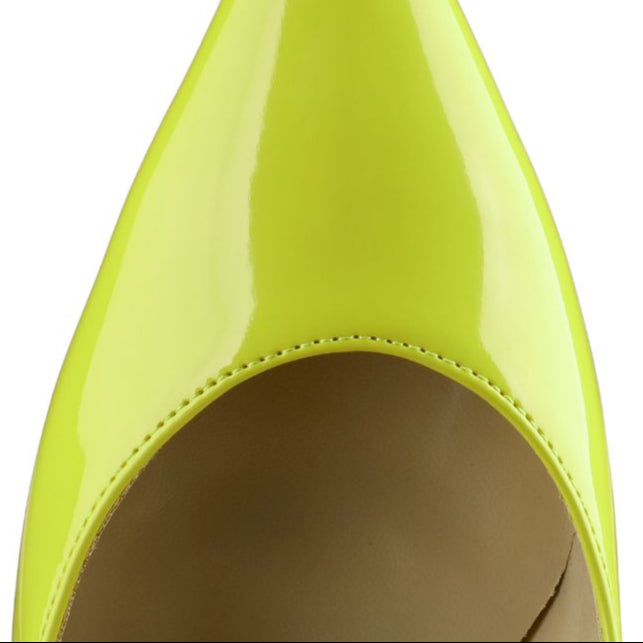 lime-green-wedges-pumps-toe-closeup