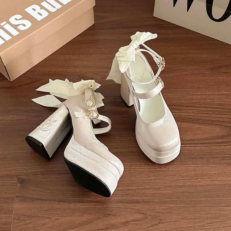 mary-jane-bow-heels-pair-chamapgne