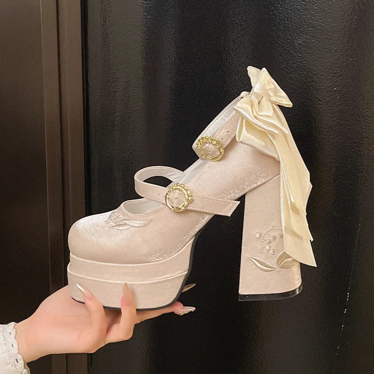 mary-jane-bow-heels-side-chamapgne