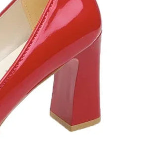 red-square-toe-block-heels-zoom