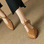 t-strap-vintage-heels-model