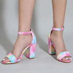 tie-dye-block-heels-woman-pair