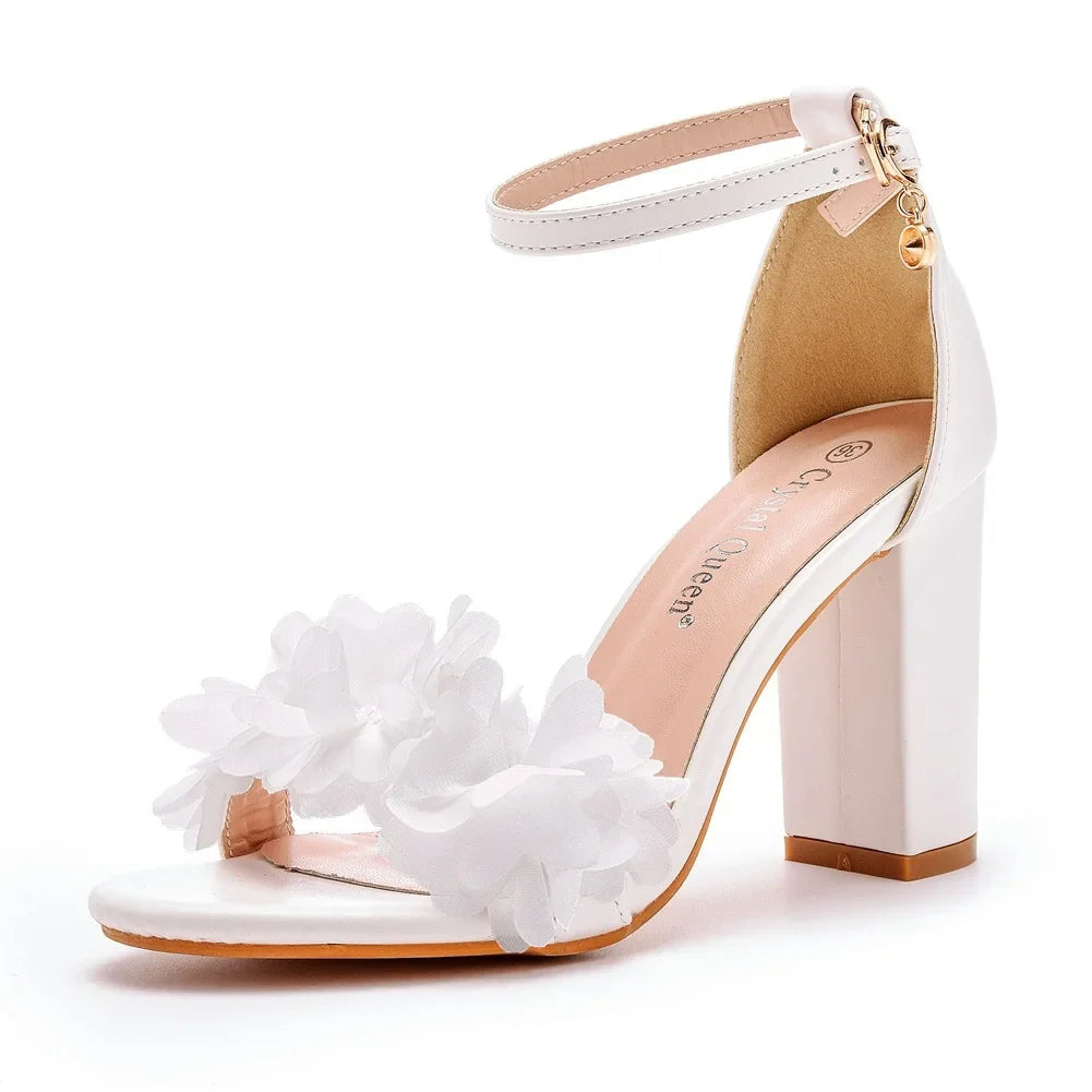 white-floral-block-heels-3.5-inch