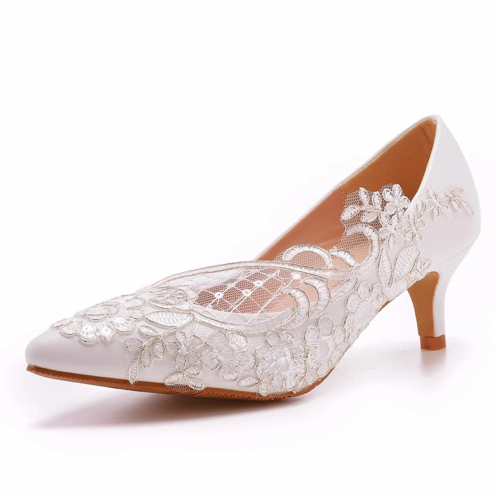 white-lace-wedding-shoes-low-heel