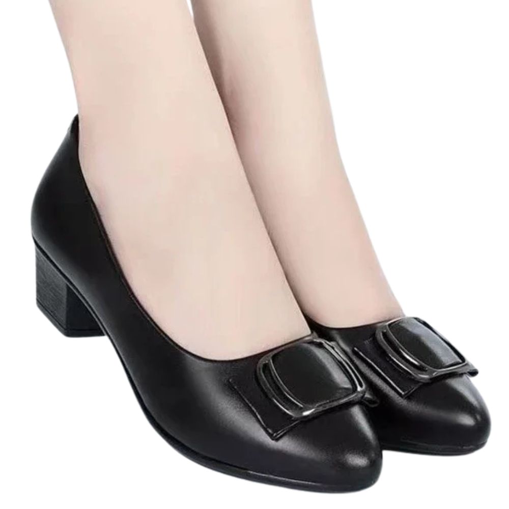 womens-black-dress-low-heel-shoes