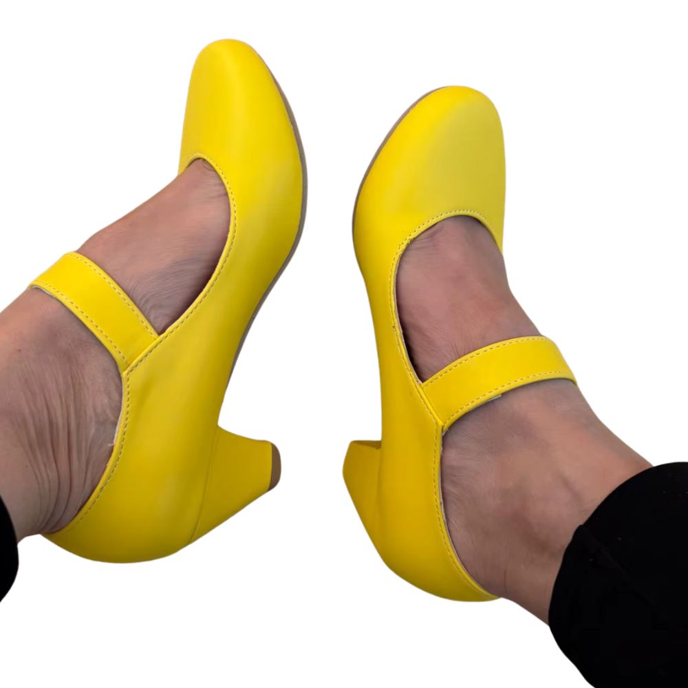 yellow-low-mary-jane-heels-pair-top