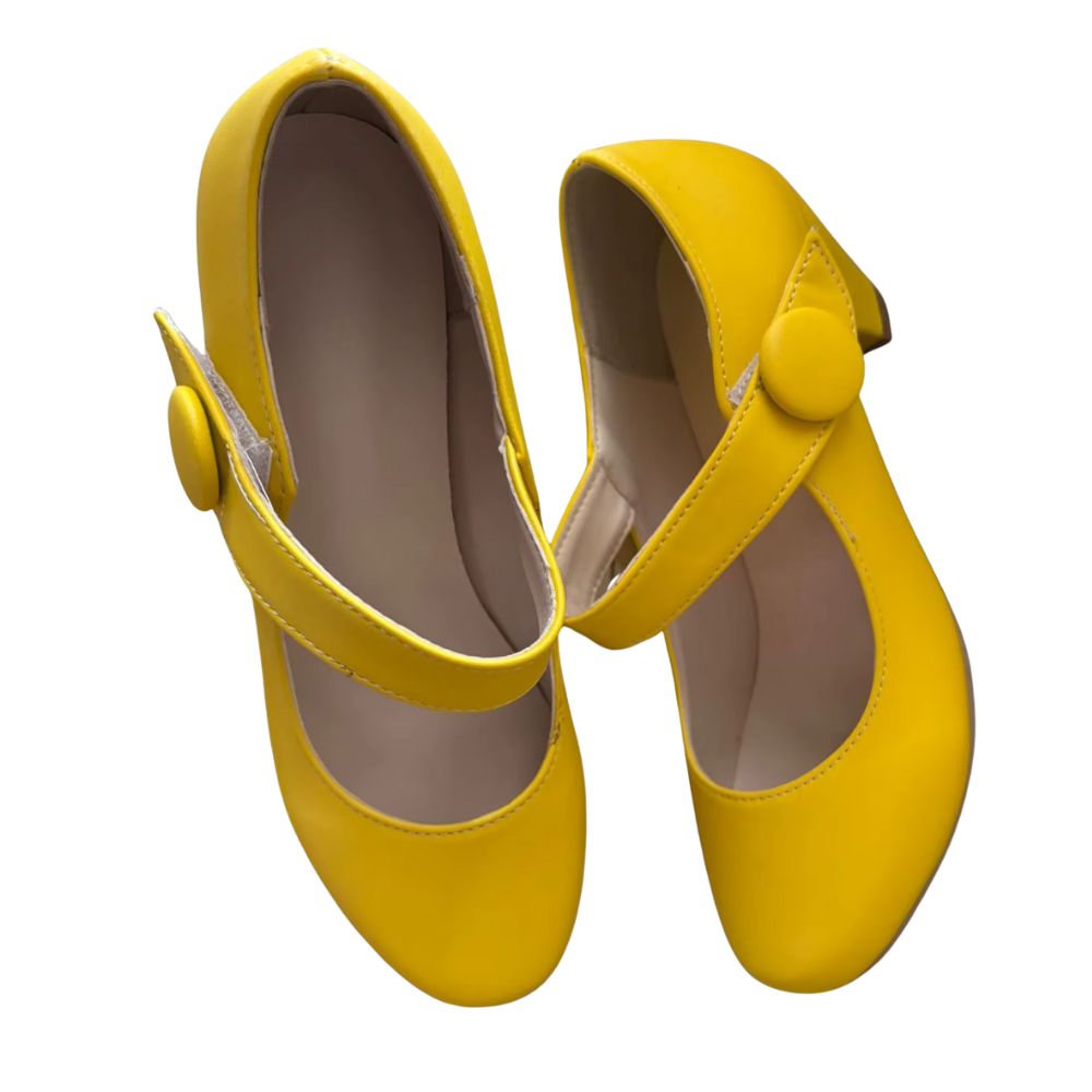 yellow-low-mary-jane-heels-top