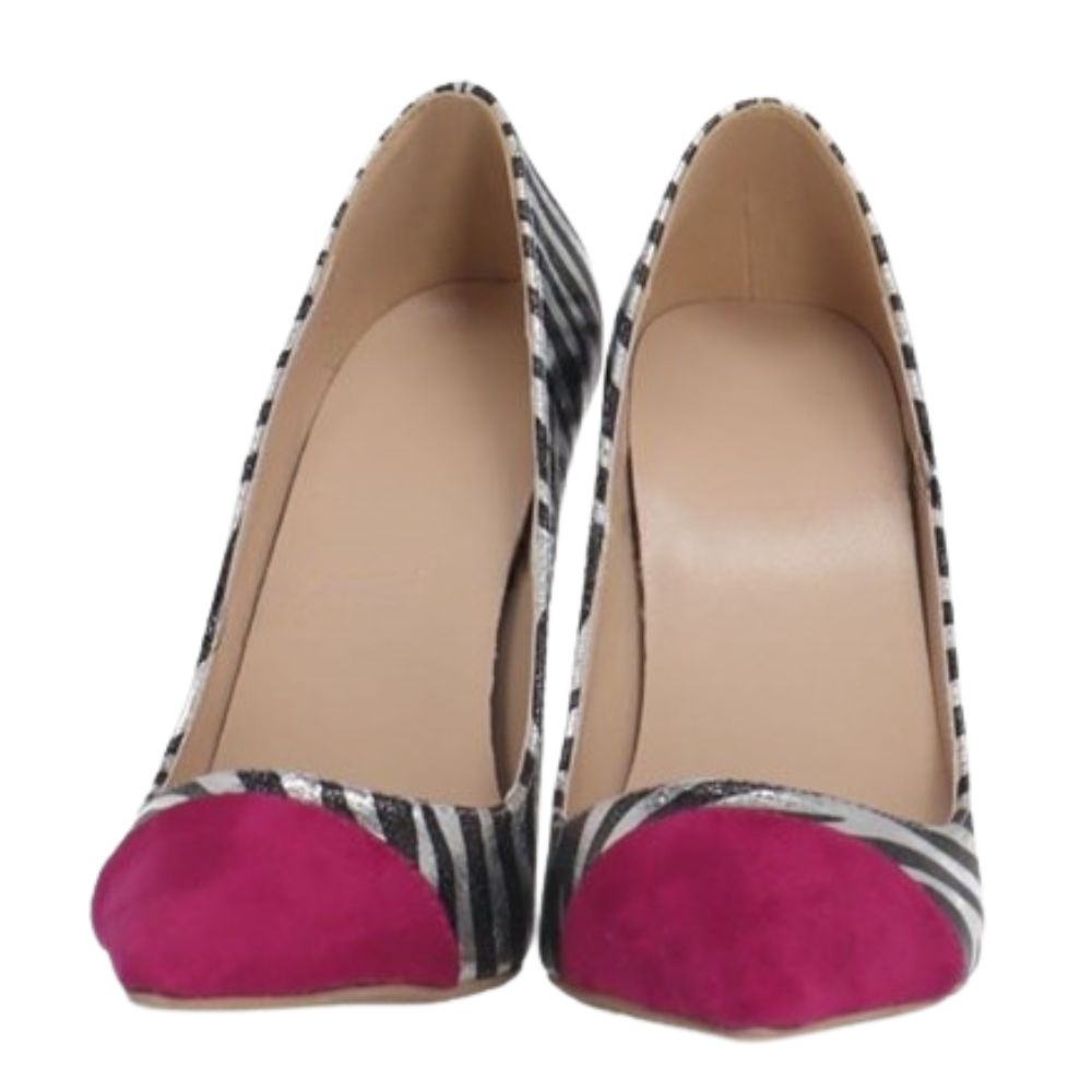 zebra-print-and-pink-heels-front